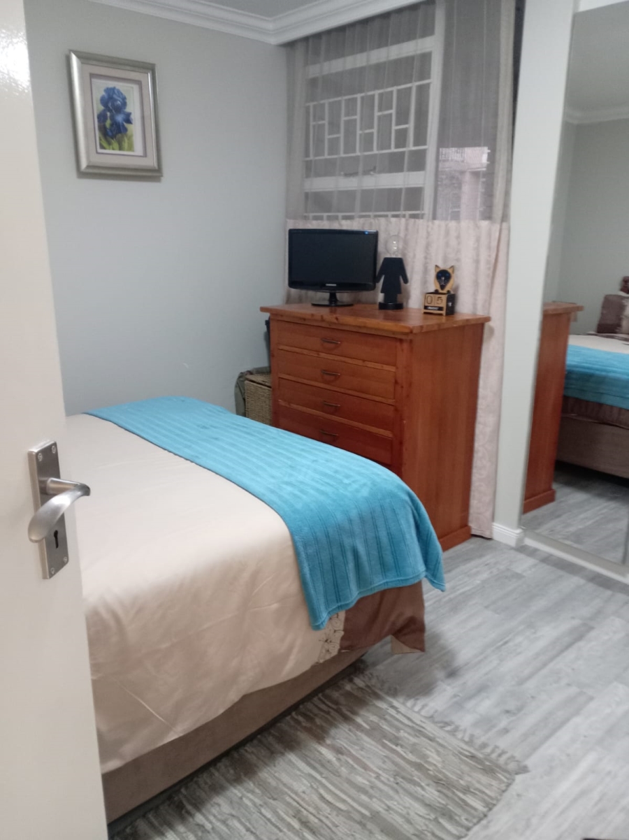 3 Bedroom Property for Sale in Robindale Gauteng