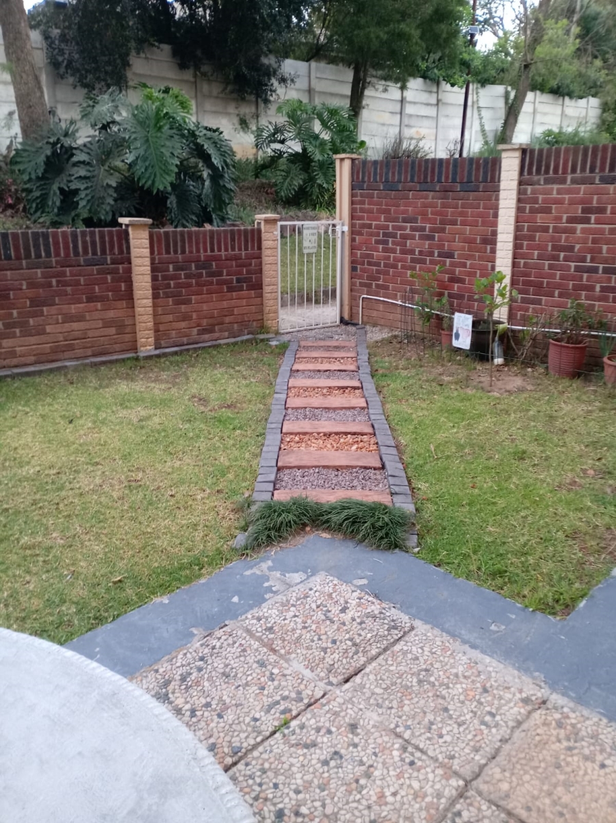 3 Bedroom Property for Sale in Robindale Gauteng