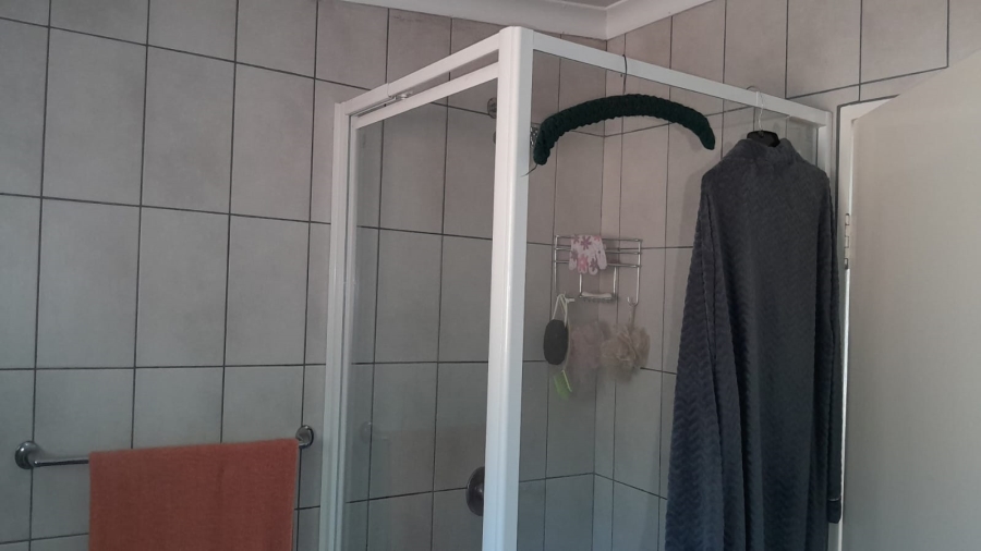 3 Bedroom Property for Sale in Three Rivers Gauteng