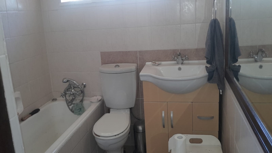 3 Bedroom Property for Sale in Three Rivers Gauteng