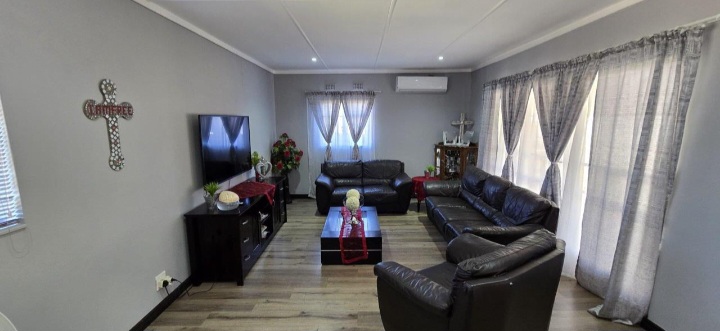 3 Bedroom Property for Sale in Vanderbijlpark SE 1 Gauteng