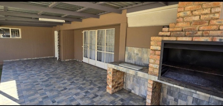 3 Bedroom Property for Sale in Vanderbijlpark SE 1 Gauteng
