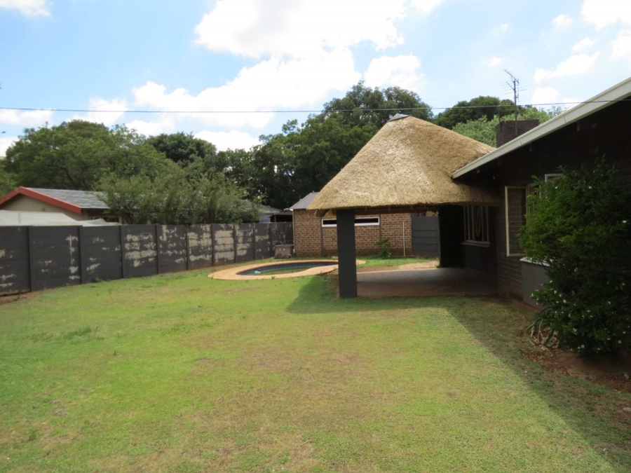 To Let 3 Bedroom Property for Rent in Impala Park Gauteng