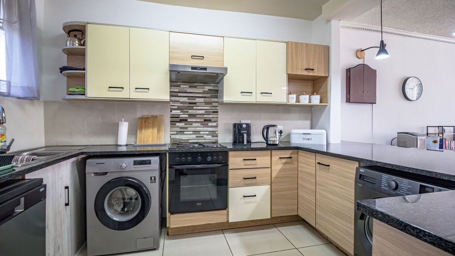 2 Bedroom Property for Sale in Bedford Gardens Gauteng