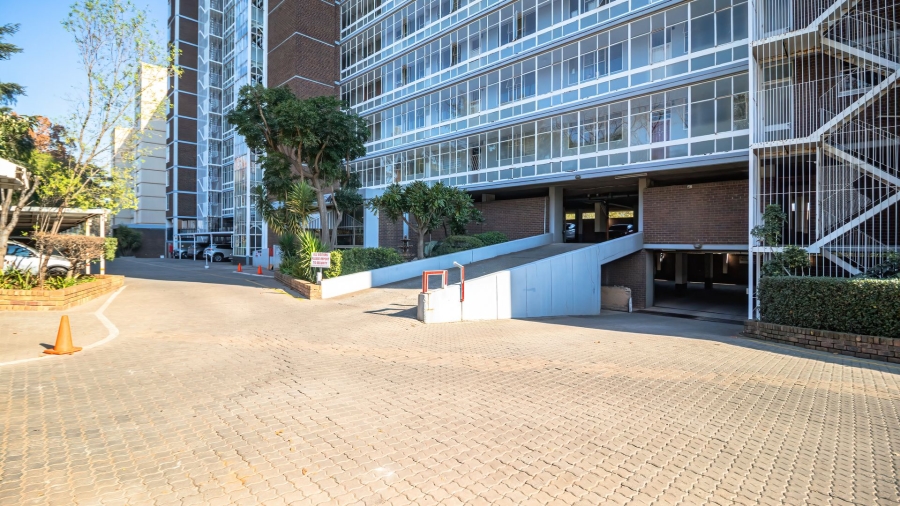 2 Bedroom Property for Sale in Bedford Gardens Gauteng