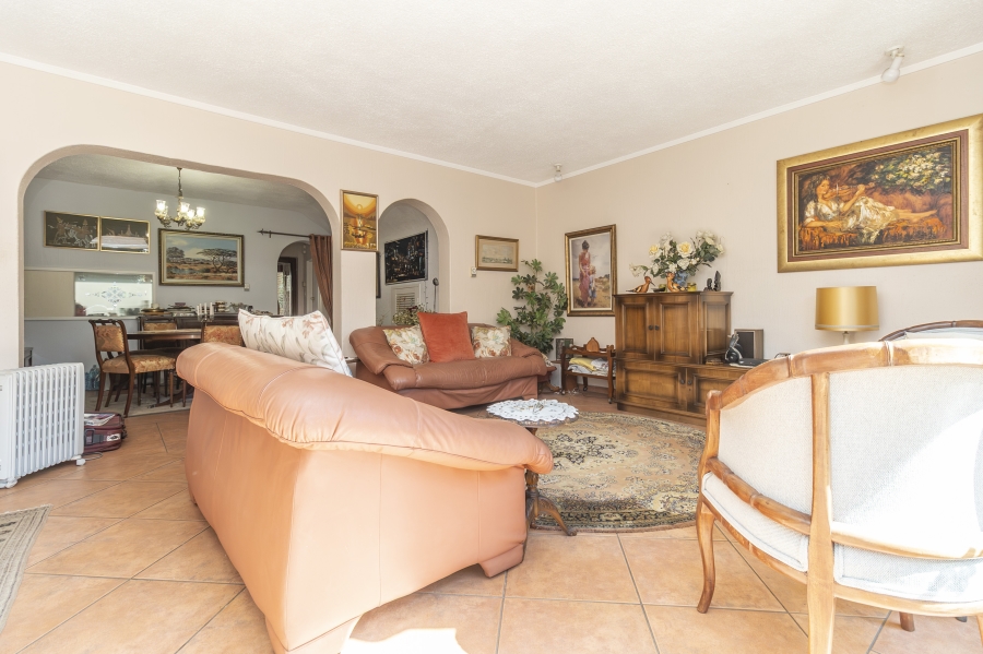 3 Bedroom Property for Sale in Bryanston Gauteng