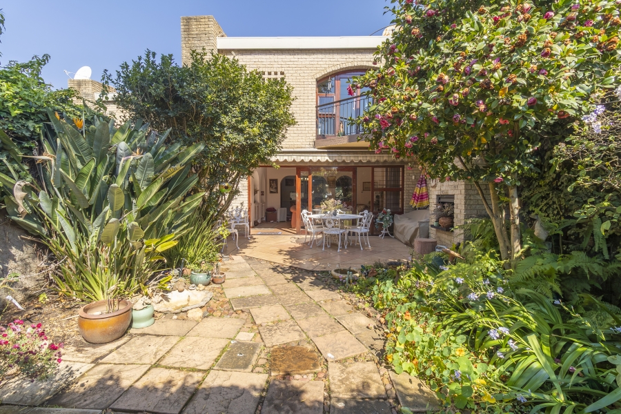 3 Bedroom Property for Sale in Bryanston Gauteng