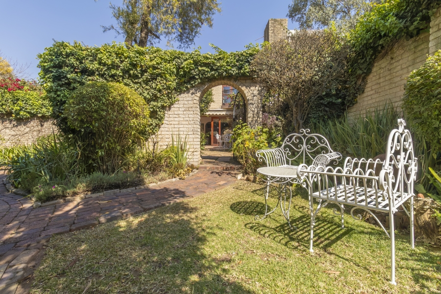 3 Bedroom Property for Sale in Bryanston Gauteng