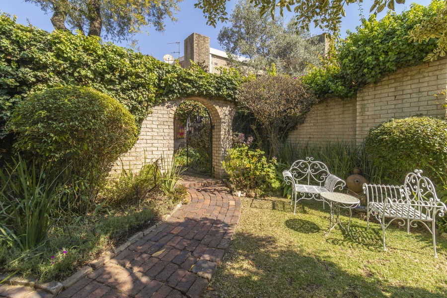 3 Bedroom Property for Sale in Bryanston Gauteng