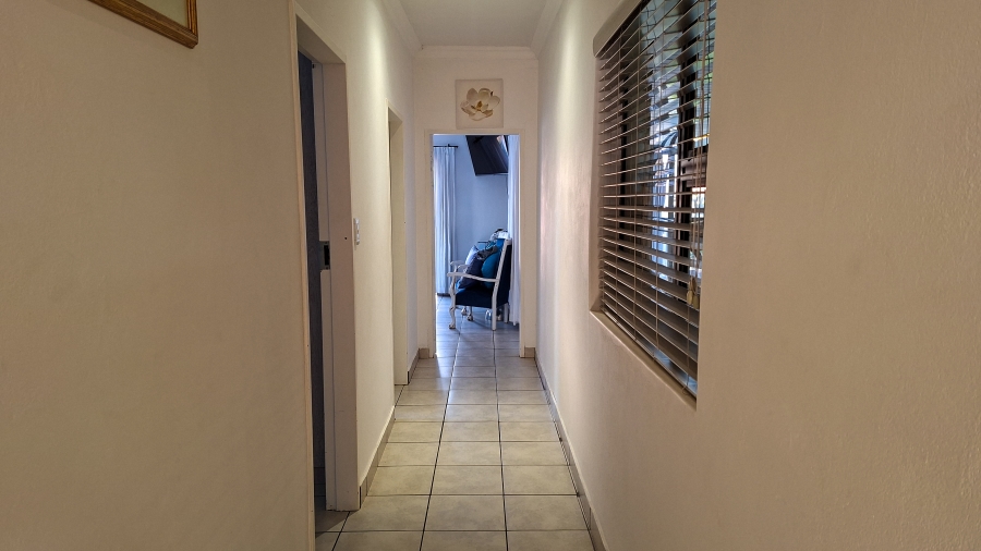5 Bedroom Property for Sale in Summer Place Estate Gauteng