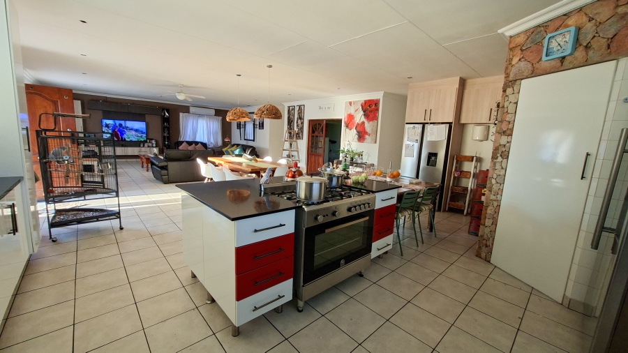 5 Bedroom Property for Sale in Summer Place Estate Gauteng