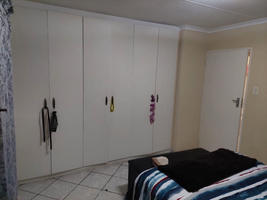 2 Bedroom Property for Sale in Norkem Park Gauteng