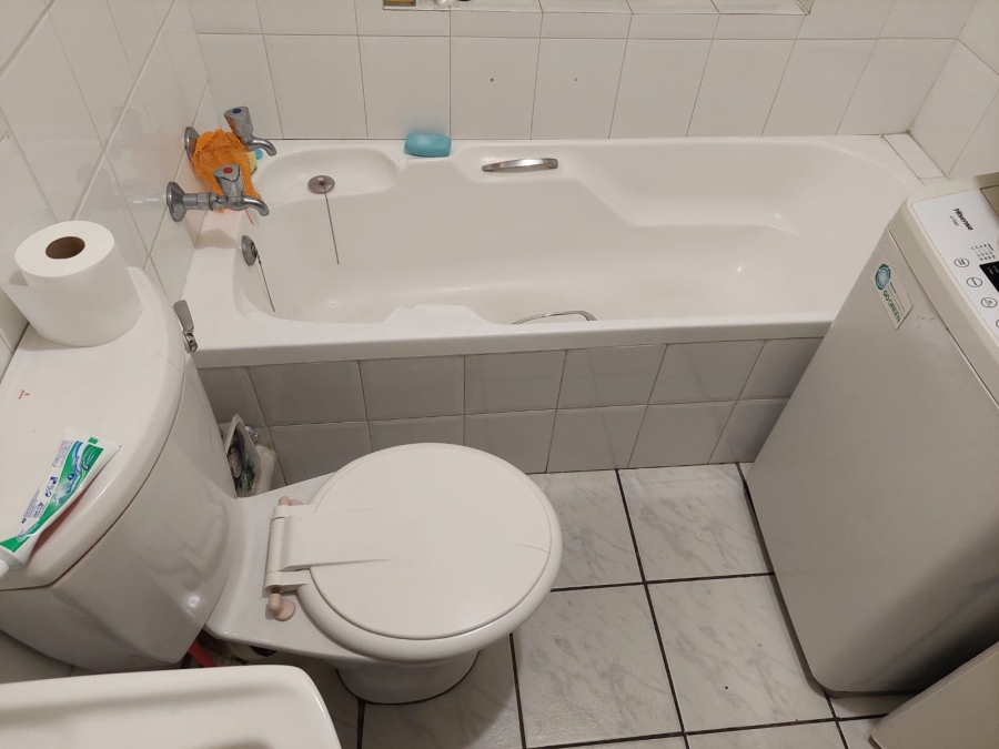 2 Bedroom Property for Sale in Norkem Park Gauteng