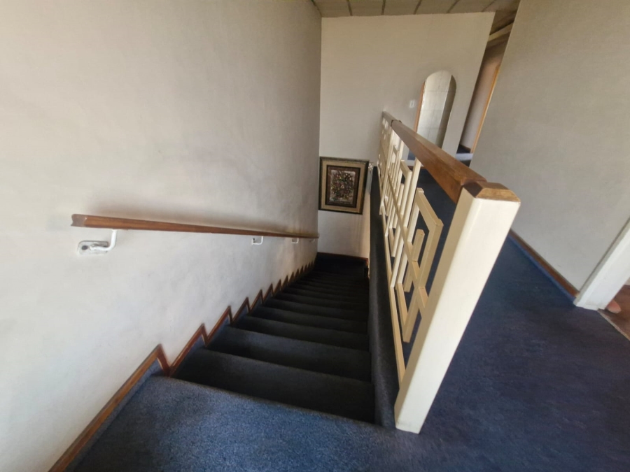 5 Bedroom Property for Sale in Actonville Gauteng
