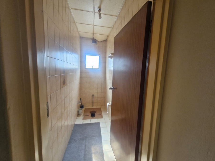 5 Bedroom Property for Sale in Actonville Gauteng