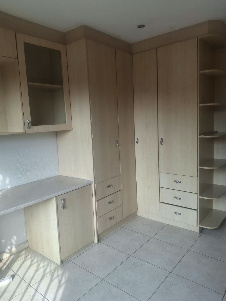 To Let 3 Bedroom Property for Rent in Bedfordview Gauteng