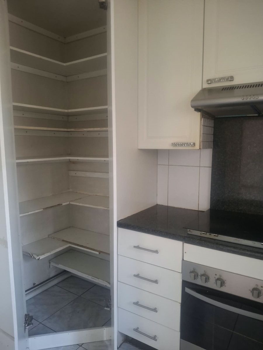 To Let 3 Bedroom Property for Rent in Bedfordview Gauteng