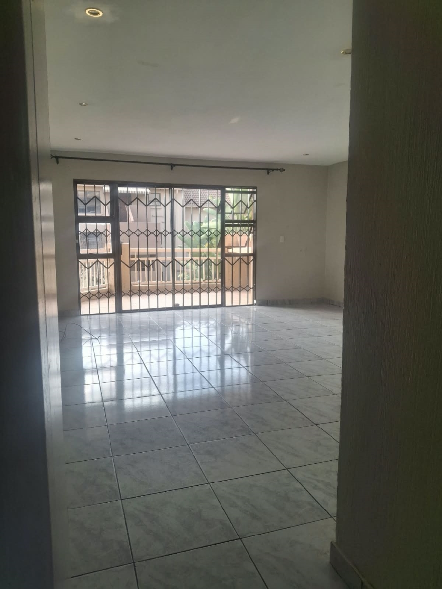 To Let 3 Bedroom Property for Rent in Bedfordview Gauteng