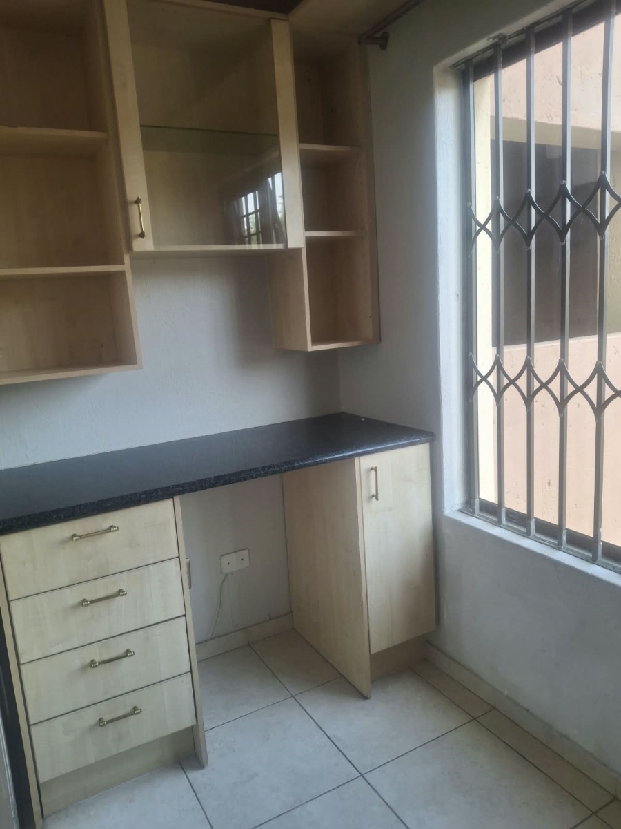 To Let 3 Bedroom Property for Rent in Bedfordview Gauteng
