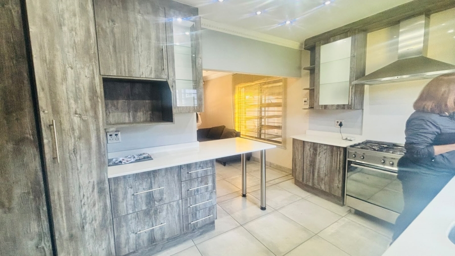 3 Bedroom Property for Sale in Comet Gauteng
