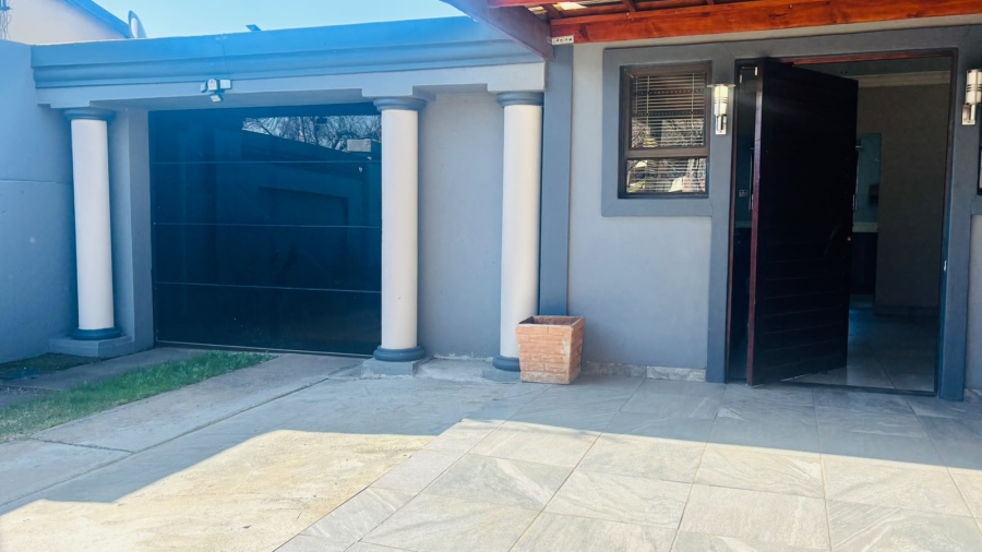 3 Bedroom Property for Sale in Comet Gauteng