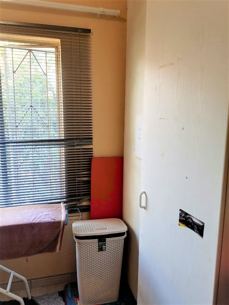 2 Bedroom Property for Sale in Birchleigh Gauteng