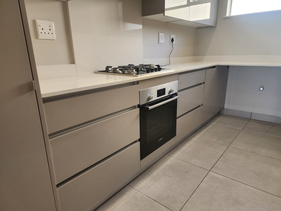 2 Bedroom Property for Sale in Illovo Gauteng