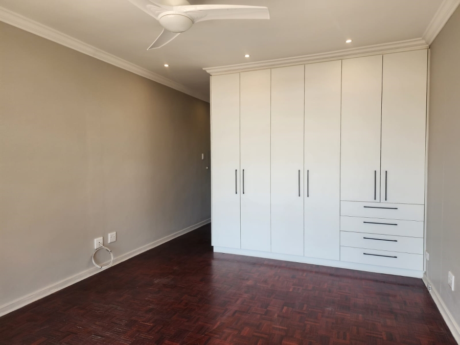 2 Bedroom Property for Sale in Illovo Gauteng