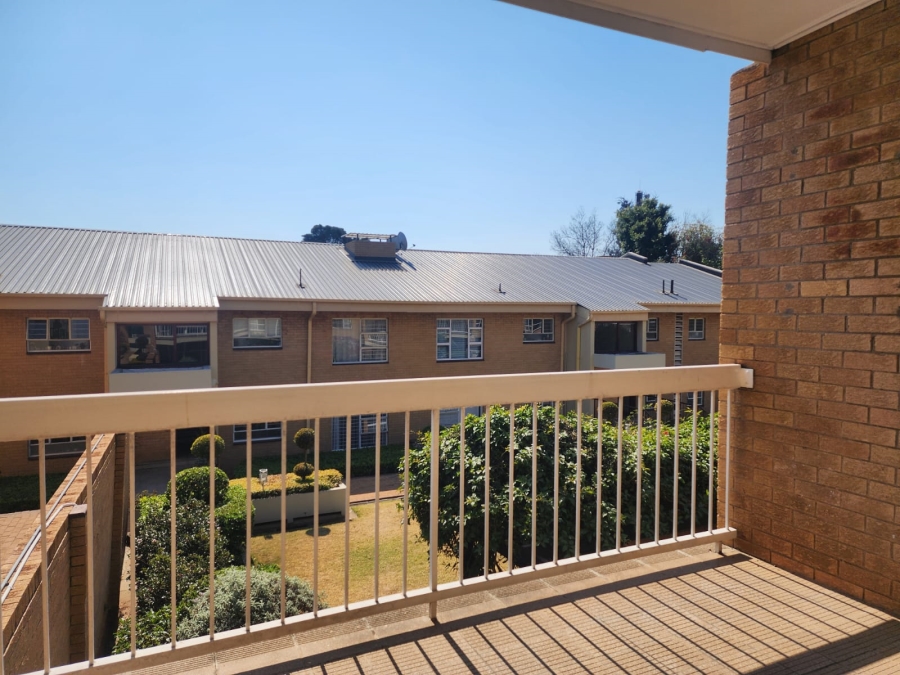 2 Bedroom Property for Sale in Illovo Gauteng