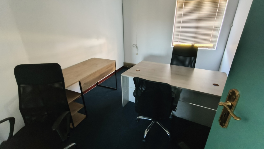To Let Commercial Property for Rent in Die Hoewes Gauteng