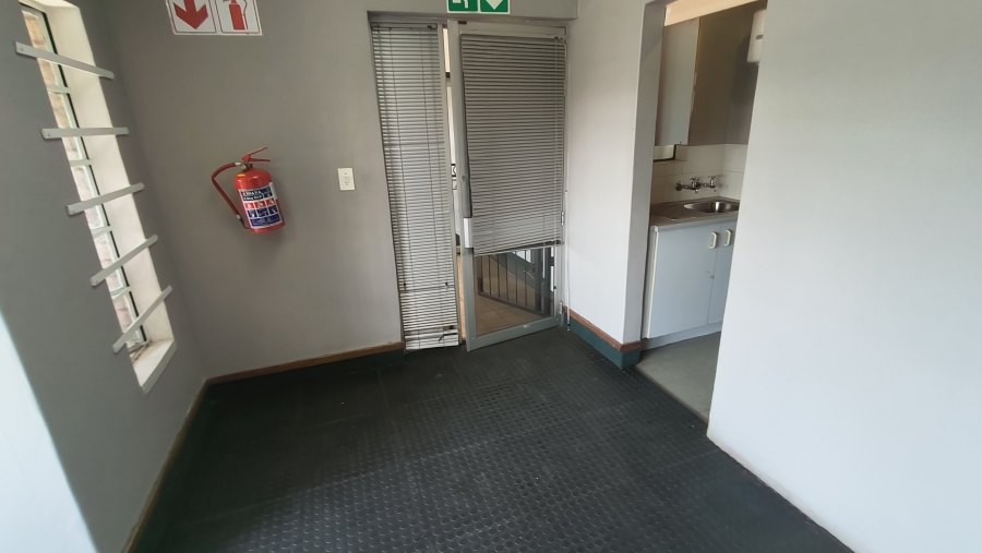 To Let Commercial Property for Rent in Hennopspark Gauteng