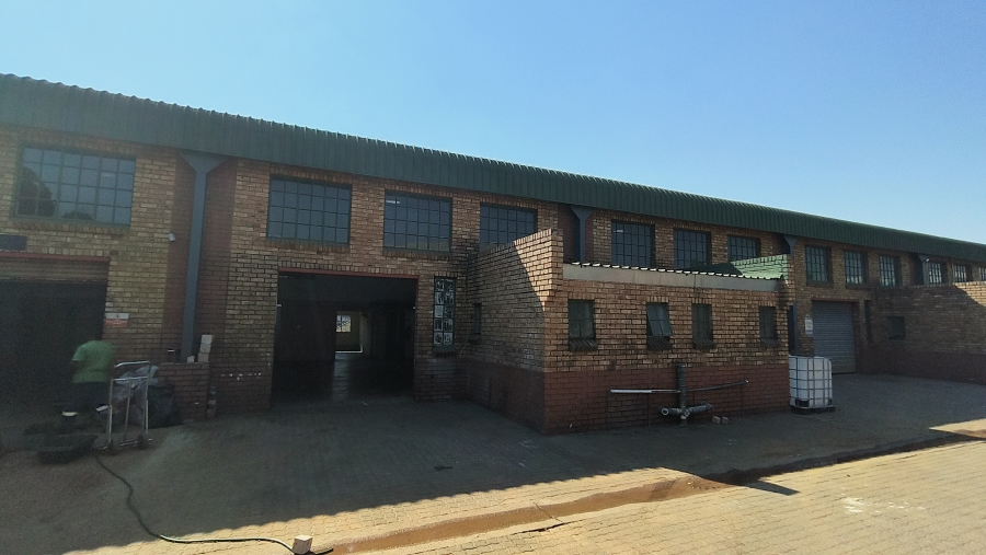 To Let Commercial Property for Rent in Hennopspark Gauteng