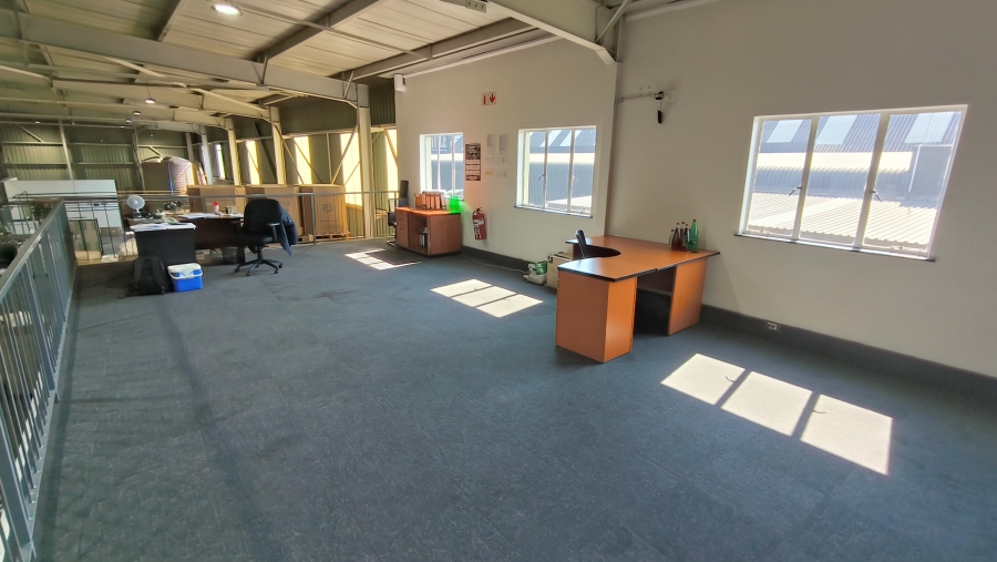 To Let Commercial Property for Rent in Rooihuiskraal Gauteng