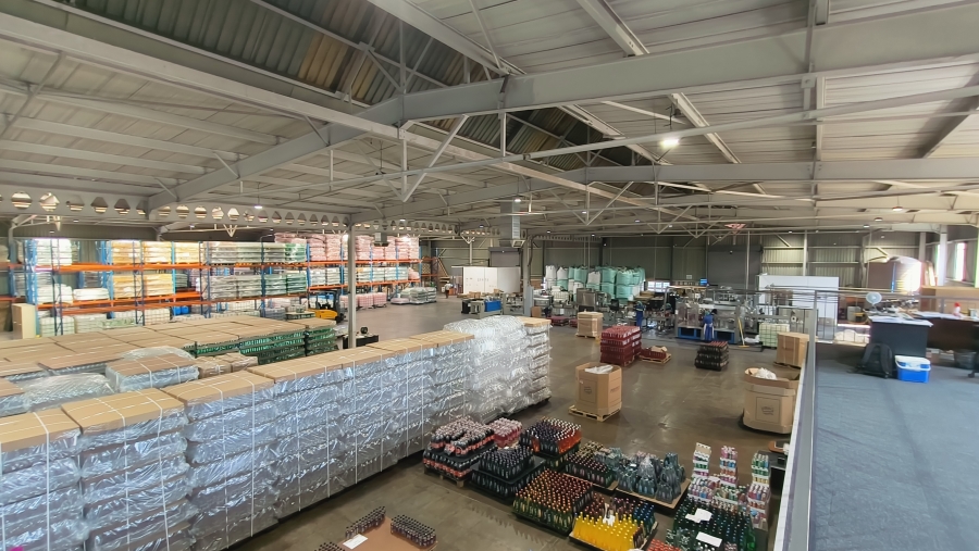 To Let Commercial Property for Rent in Rooihuiskraal Gauteng