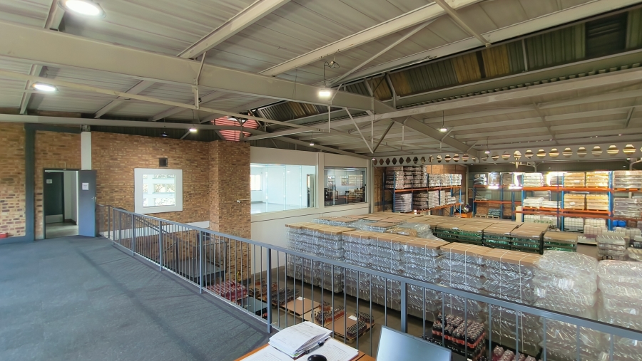 To Let Commercial Property for Rent in Rooihuiskraal Gauteng