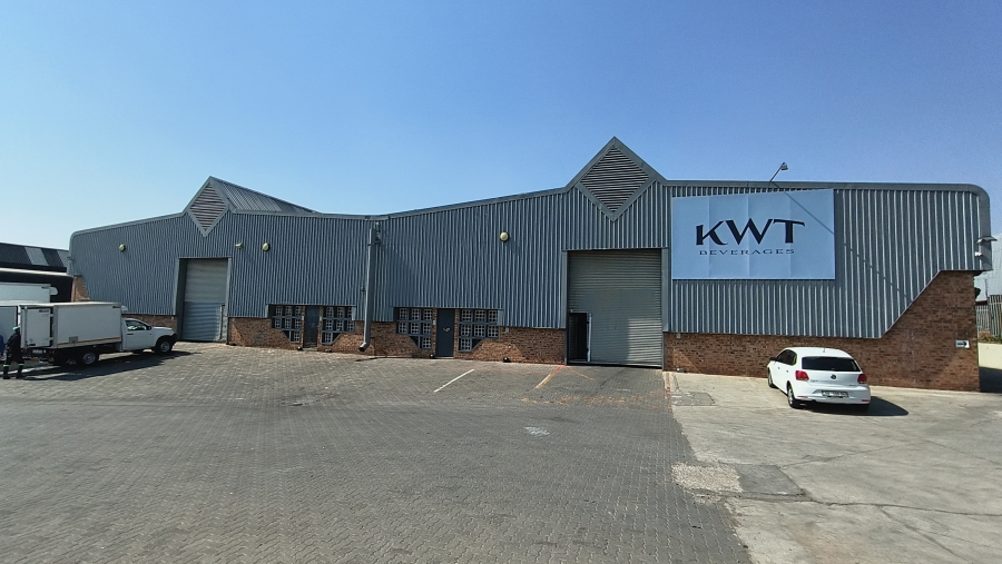 To Let Commercial Property for Rent in Rooihuiskraal Gauteng