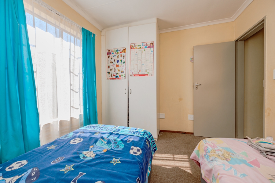 3 Bedroom Property for Sale in Honeydew Manor Gauteng