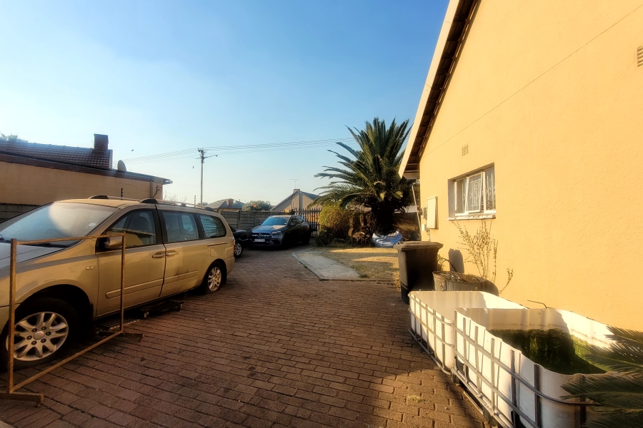 To Let 1 Bedroom Property for Rent in Dinwiddie Gauteng
