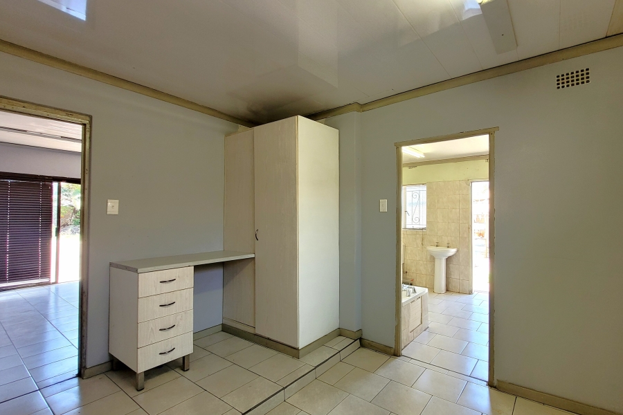 1 Bedroom Property for Sale in Dinwiddie Gauteng