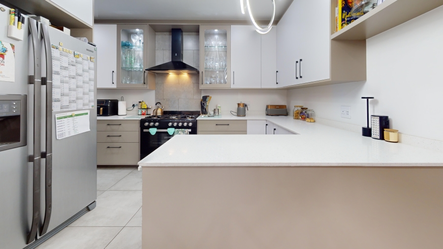 3 Bedroom Property for Sale in Bartlett Gauteng