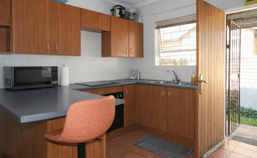 2 Bedroom Property for Sale in Wilgeheuwel Gauteng