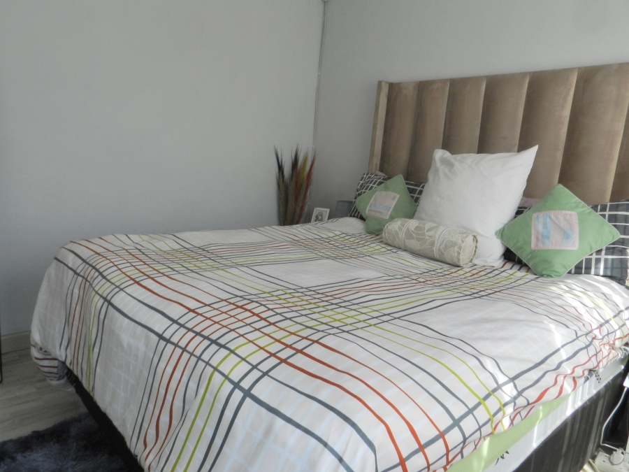 2 Bedroom Property for Sale in Wilgeheuwel Gauteng