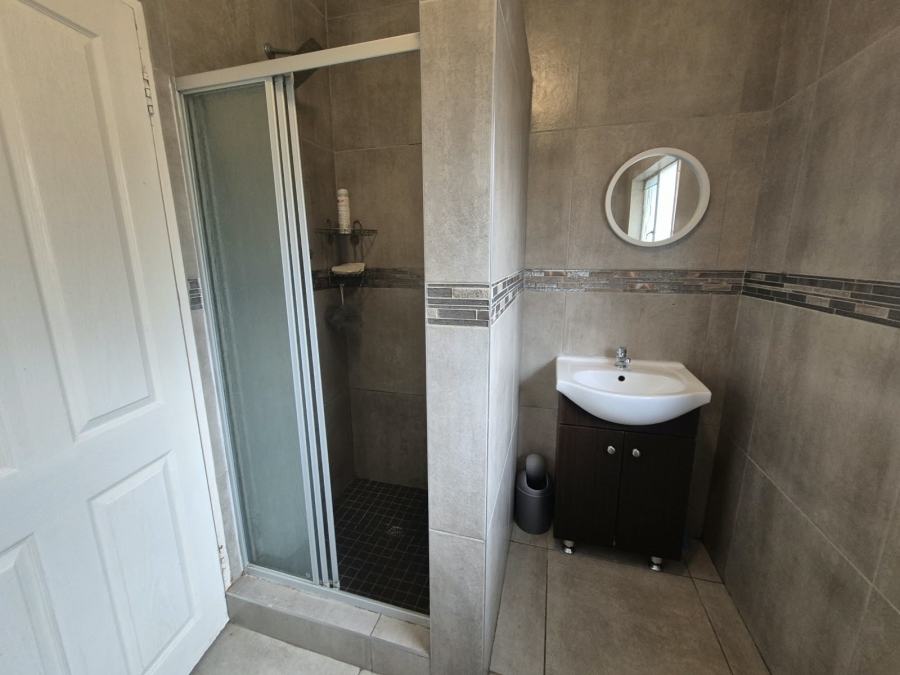 3 Bedroom Property for Sale in Mulbarton Gauteng