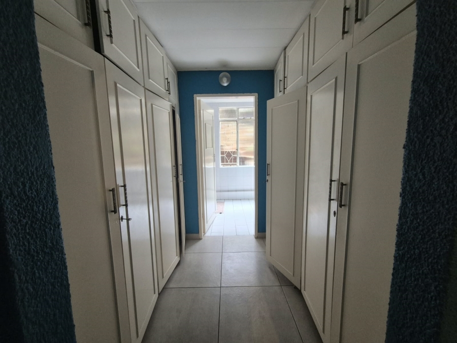 3 Bedroom Property for Sale in Mulbarton Gauteng