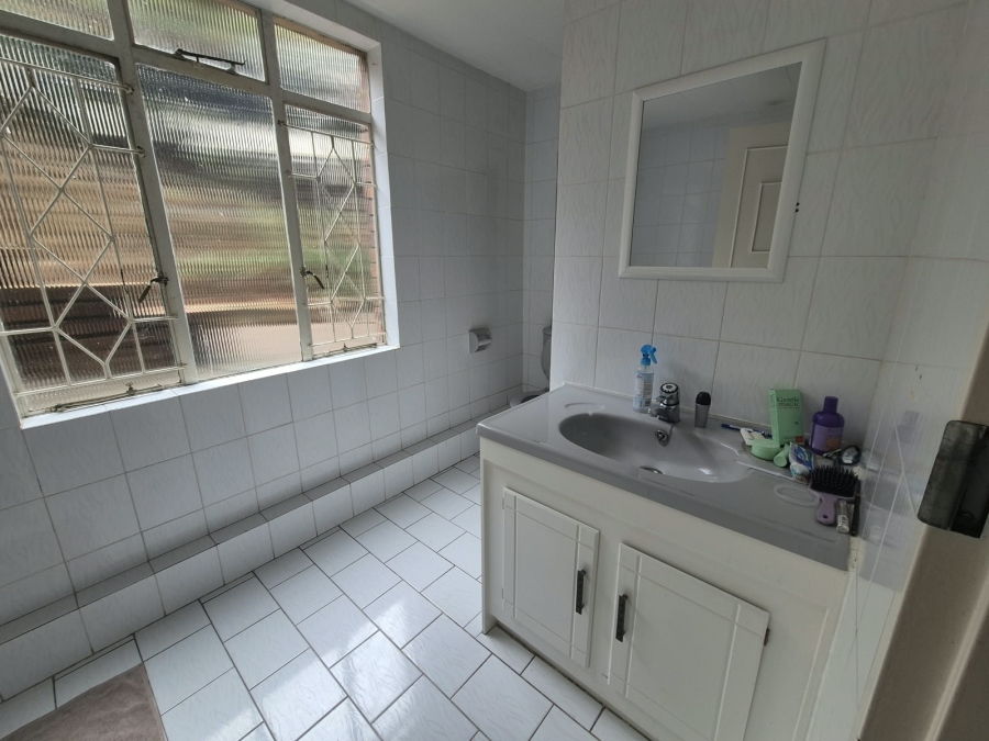 3 Bedroom Property for Sale in Mulbarton Gauteng