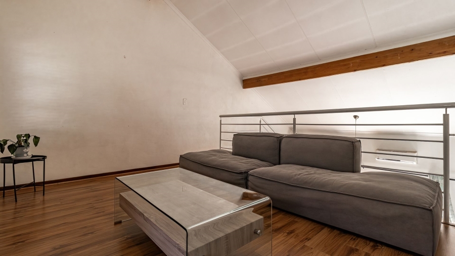 2 Bedroom Property for Sale in Sunninghill Gauteng