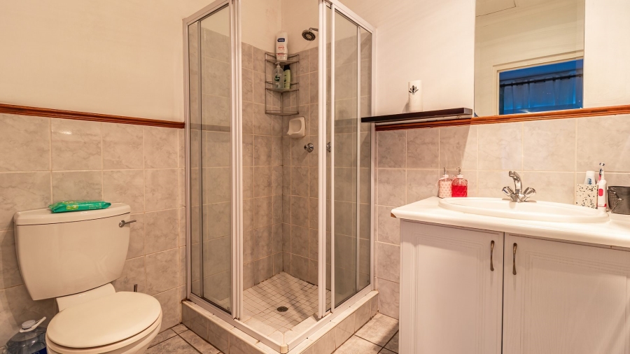 2 Bedroom Property for Sale in Sunninghill Gauteng