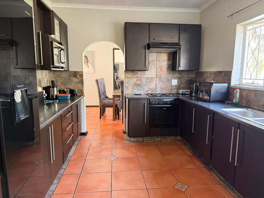 3 Bedroom Property for Sale in Flora Gardens Gauteng