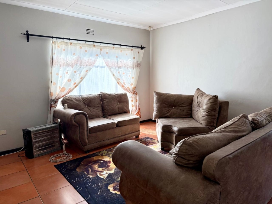 3 Bedroom Property for Sale in Flora Gardens Gauteng