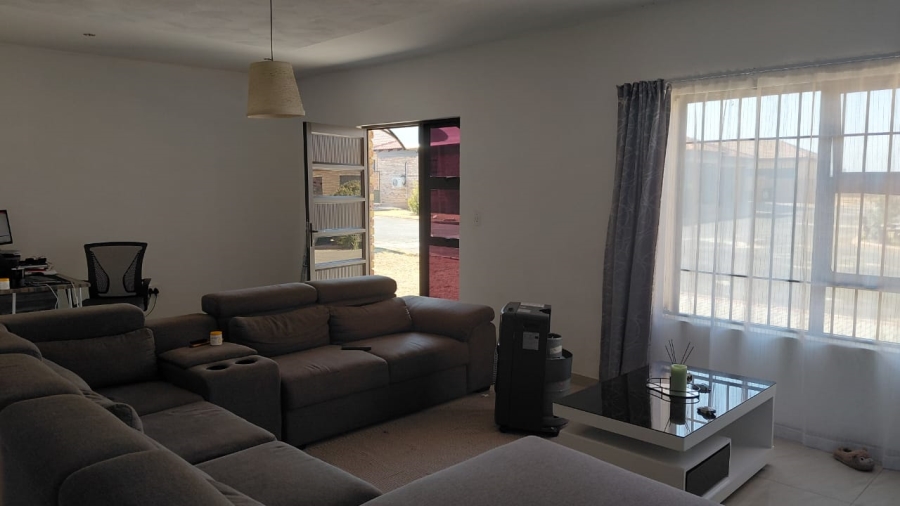 To Let 3 Bedroom Property for Rent in Ferryvale Gauteng